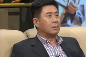 在女排夺冠后，团结起来振兴中华这句口号，一时间响彻全国大地视频封面