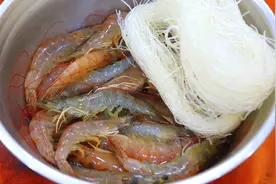 蒜蓉粉丝开边虾的做法原来如此简单，厨师长不用教，肉嫩味鲜美视频封面