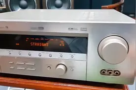 YAMAHA DSP-AX450功放，拆解赏析，声音通透细节丰富视频封面