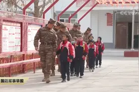 武警新疆总队某支队特战一中队：雷锋精神在战位闪光视频封面