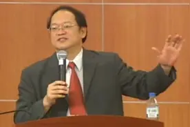 傅佩荣：有人漏夜赶科场，有人辞官归故里，人这一生就问一个秘密视频封面