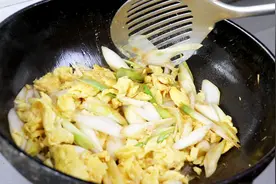 体寒、湿气重，冬天常吃1道菜，驱寒补气，身体健康又强壮！视频封面