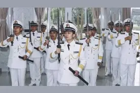 中国海军礼剑，佩戴“汉剑”，千年之前的战争利器视频封面