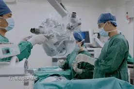 你好儿科医生：手术圆满完成，年轻医生不惧压力，凭实力去反驳视频封面