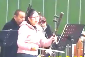 董小果板胡演奏豫剧《朝阳沟》选段，太好听了，高手在民间！