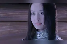 黄眉大王穿越到现代，却被吸进了吸尘器中视频封面