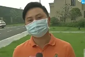 停车位只卖不租，开发商态度坚决，业主停车成难题视频封面