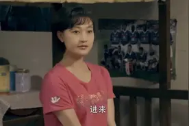 岁月：女老师下乡支教，遇上穷小子以为是村霸，怎料他竟是校长视频封面