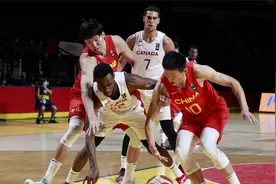 30分惨败！奥运落选赛中国男篮不敌加拿大，胡明轩24分全场最高