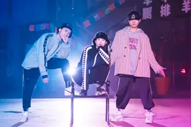 流行天团带来“魔性舞蹈”《lalala》，让你嗨起来！