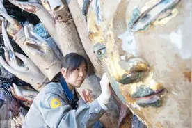 重庆一800年前的观音像,工人不小心触发暗格,打开后发现惊喜视频封面