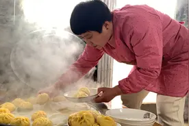 玉米面包子详细做法，掌握这2点，个个松软不塌陷，新手一次成功视频封面