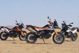 实锤！KTM790ADV由春风代工生产，实现国产化，价格不再高高在上视频封面