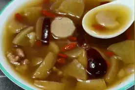 老公夜里老是睡不着，幸亏89岁老中医给一个方法，食材普通特好吃视频封面