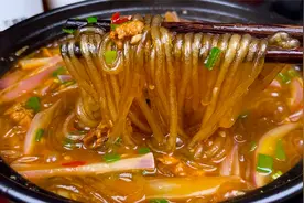 吃了30多年的粉条，第一次见这做法，出锅鲜香滑嫩，好吃又下饭视频封面