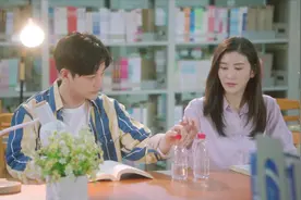 湾区儿女：穷小子学业爱情双丰收，被教授女儿看上，到清华去深造视频封面