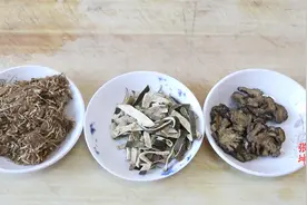 胸闷郁结、失眠、睡不香，3味中药煮水泡脚，疏肝解郁、养心安神