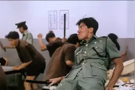 乌鸦哥张耀扬，不愧是黑帮专业户，连演个警察都是黑社会气质