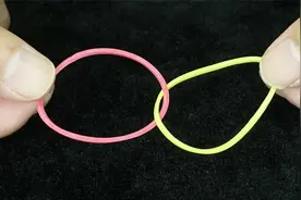 没有缺口？2根皮筋隔空穿越？10倍慢动作，揭秘高难度魔术视频封面