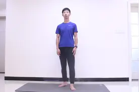 掌握莫文蔚站姿，掌握美腿密码，3点让你久站腰不痛膝不痛，腿美视频封面