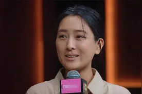 马苏终于不再逃避，正面回应李小璐事件，14个字怼得网友哑口无言视频封面