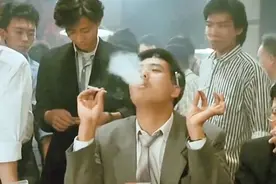 赌神：发哥抽烟这段真逗，一口气抽两根烟，实在是经典中的的经典视频封面