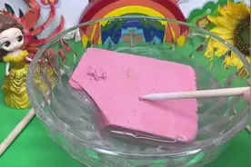 又来挖宝石啦！这次泡在水里挖，能不能成功呢？视频封面