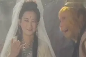 西游记：黑熊精软硬不吃，悟空没辙去请观音菩萨，黑熊精要惨了视频封面