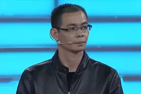 小伙高估自己，老板：你没资格跟我谈条件！求职者惹怒老板片段视频封面
