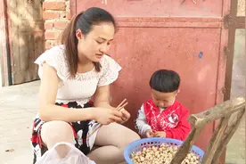 四川姑娘远嫁河南9年，到底是四川好还是河南好？听完让人吃惊视频封面