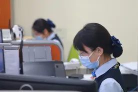 采用O2O手段 中国邮储银行如何服务于小微企业？视频封面