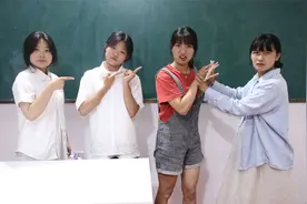 叫家长3：李白妈妈来见老师，不仅举止怪异，还阻止老师见李白视频封面