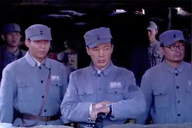 绝战：淮海战役关键一战，我军与敌军惨烈决战，斩断蛇腰，过瘾！视频封面