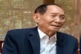 时代偶像：袁隆平院士获得勋章后，说了段话，朴实的愿望听者动容视频封面
