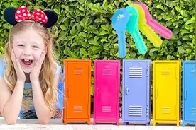 小女孩和爸爸解决了五把钥匙的难题，她们将迎来怎样的挑战呢？视频封面