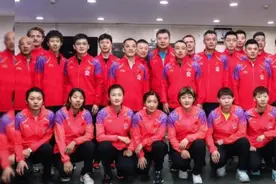世乒赛的选拔规则公布，球迷发现漏洞，到底谁才能拿下冠军？视频封面