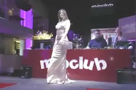 世界小姐大赛泳装走秀，性感美女这种级别的模特真是难得一见！视频封面