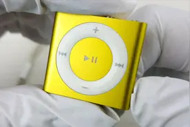 拆解苹果iPod shuffle，看看10年前经典MP3的工业设计和做工视频封面