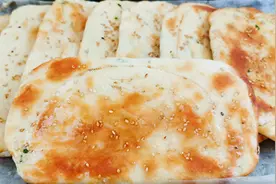 淮南特色香酥烧饼，外酥里软的秘诀竟然这么简单，难怪都爱吃，香