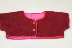 加绒旧衣服不穿了别扔掉，教你巧改双层护肩，不光保暖还好看视频封面