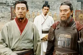 金城武故意让梁朝伟得意一时，下一秒就要斩梁朝伟的首级视频封面