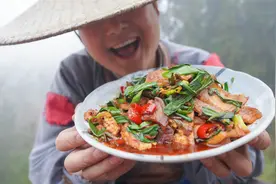 川味特色家常菜“豆腐回锅肉”，好吃又下饭，味道巴适得板