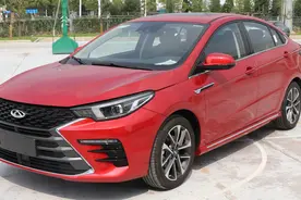 艾瑞泽5 plus 底盘详解，用料没惊喜，防护很到位视频封面