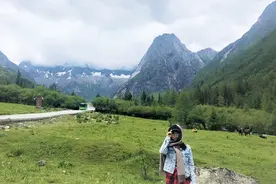【巴郎山-四姑娘山景区双桥沟-夹金山-泽根藏寨】成都周末周边游视频封面