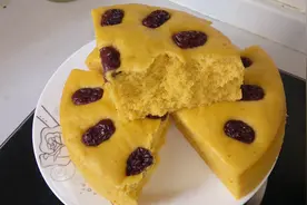 南瓜发糕正确的做法，不用一滴水，只需筷子一搅，蓬松暄软又好吃