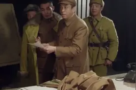三十八军英勇抗敌，创下辉煌战绩，彭德怀大加赞扬视频封面