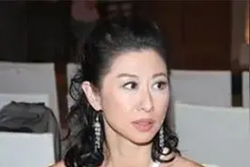 叶倩文为何不生孩子？林子祥一句话说出实情，一旁鲁豫都惊呆了视频封面
