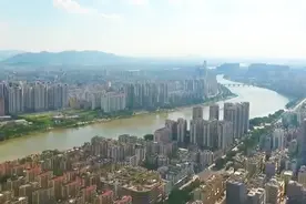 飞越广东：揭阳滨海新区多产业联动发展，积极融入大湾区建设热潮视频封面