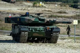 美国M1与德国豹2火力比较 为什么说豹2坦克要稍胜一筹？