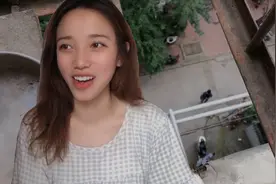 邻居大妈精神有问题，天天站在门口骂街，大家支个招，到底该咋办